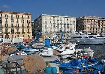 Del Mare Naples